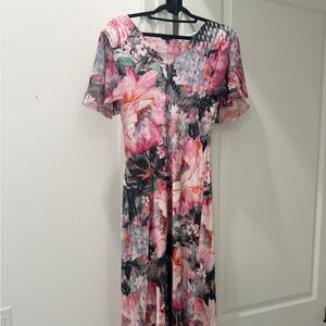 Komarov - Flutter Sleeve Chiffon & Charmeuse Cocktail Dress